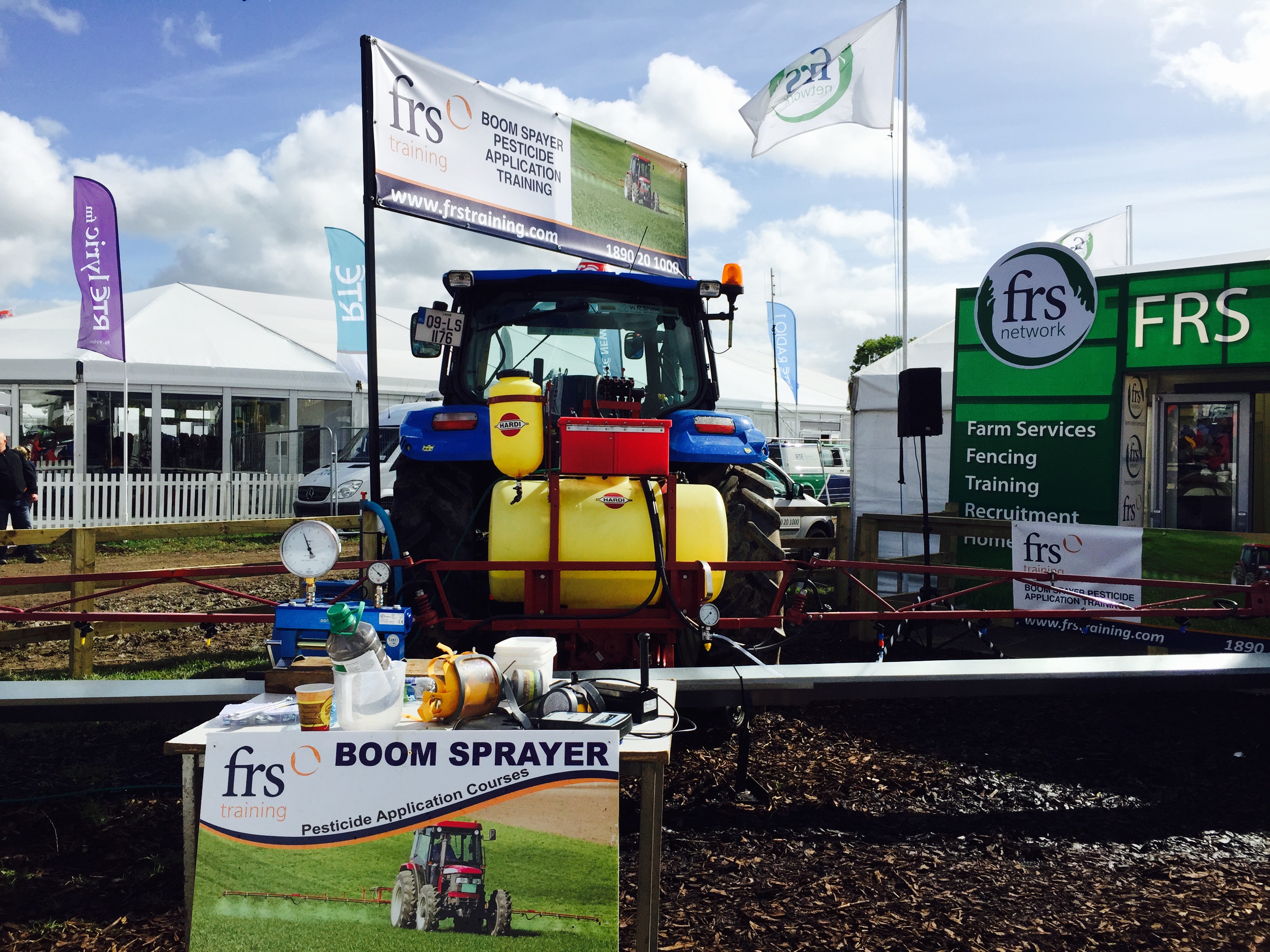 Boom demo at ploughing