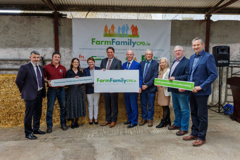 Read more about the article Farm Family CPD online farm safety training launched by Minister Heydon